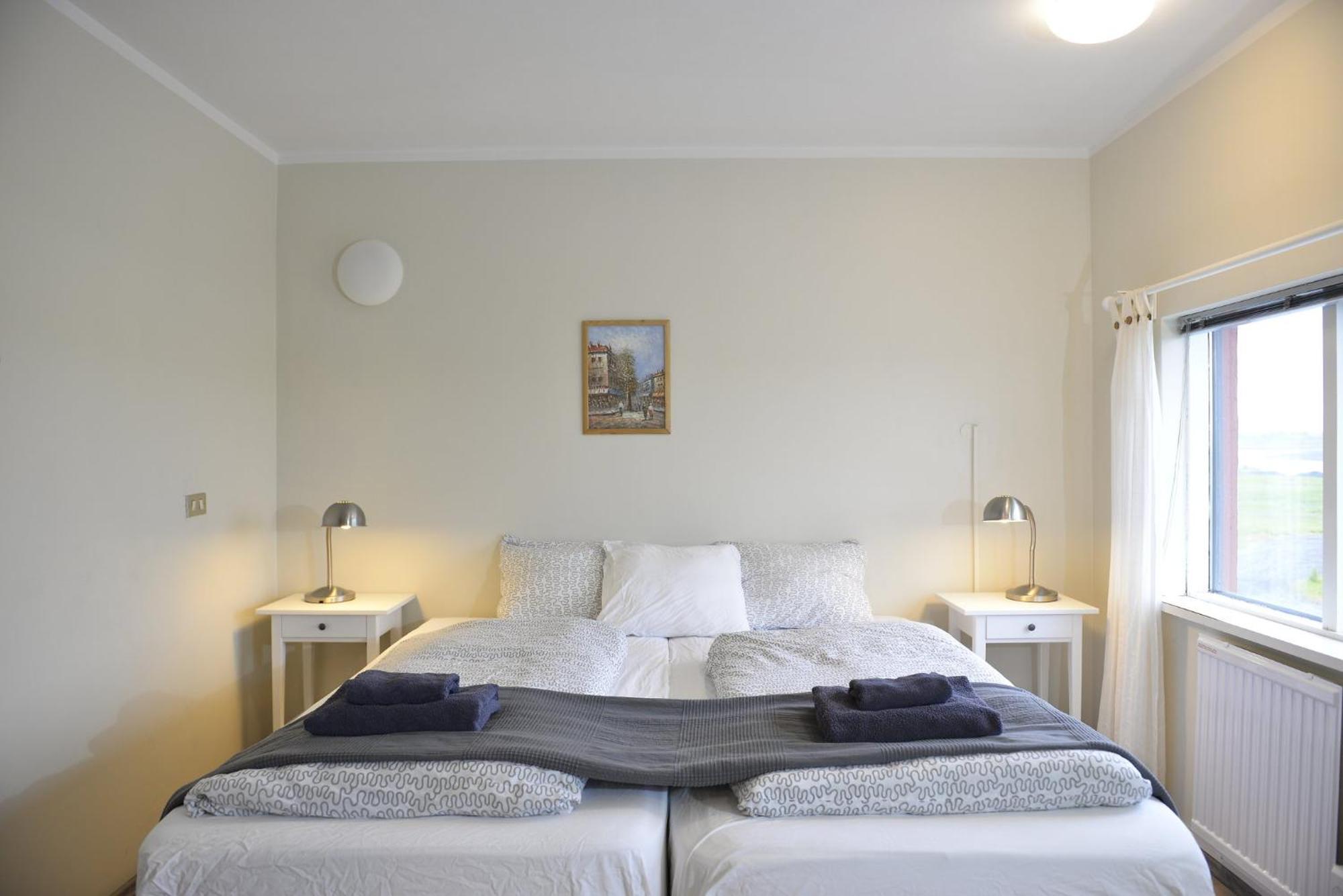 Klausturhof Guesthouse Киркьюбайярклёйстюр Экстерьер фото