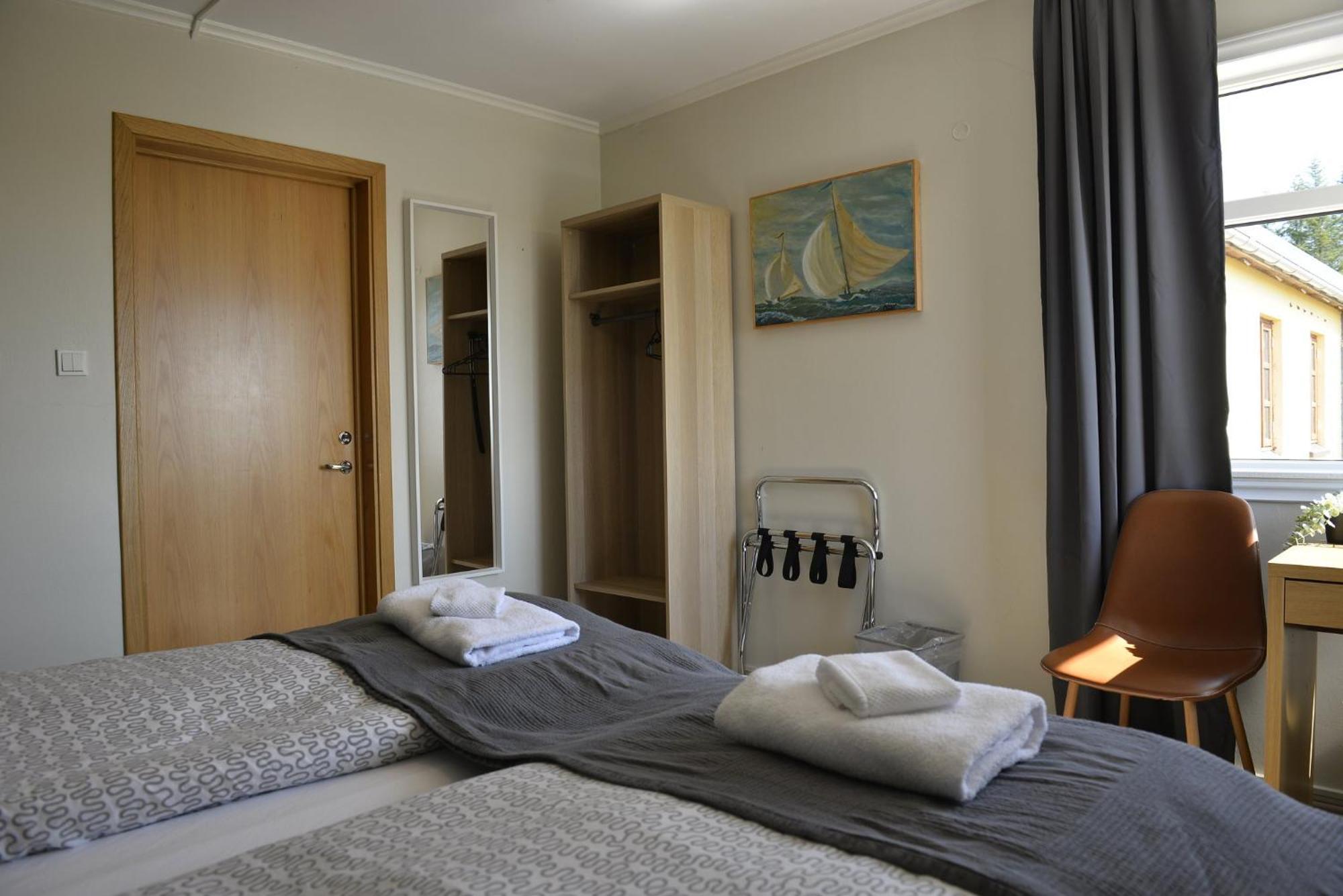 Klausturhof Guesthouse Киркьюбайярклёйстюр Экстерьер фото