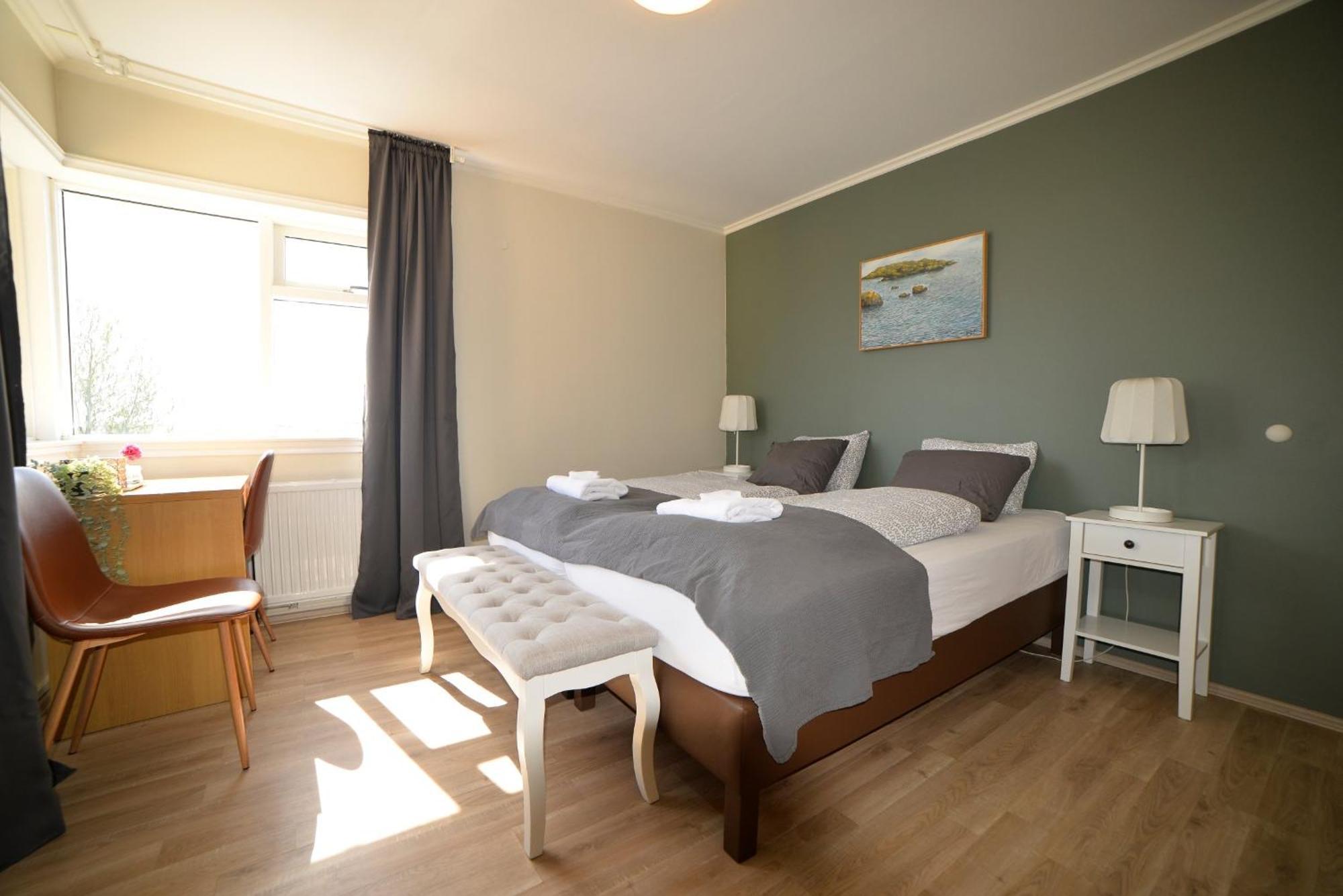 Klausturhof Guesthouse Киркьюбайярклёйстюр Экстерьер фото